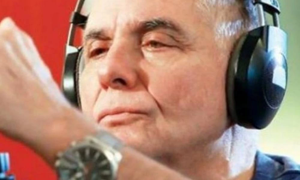 Η Κρατική Ασφάλεια περιμένει να συλλάβει τον Γιώργο Τράγκα έξω από το σπίτι του